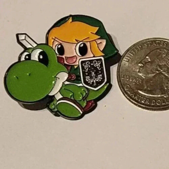 Epic Link & Yoshi Crossover Enamel Pin – Iconic Zelda x Mario Collab! - Picture 4 of 5